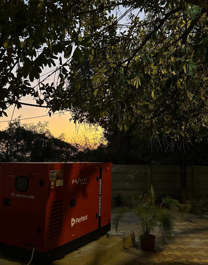 Kaashi Flora Villa Varanasi Exterior foto
