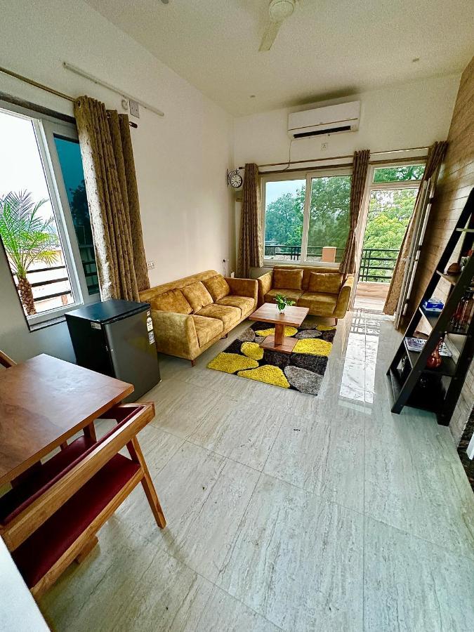 Kaashi Flora Villa Varanasi Exterior foto